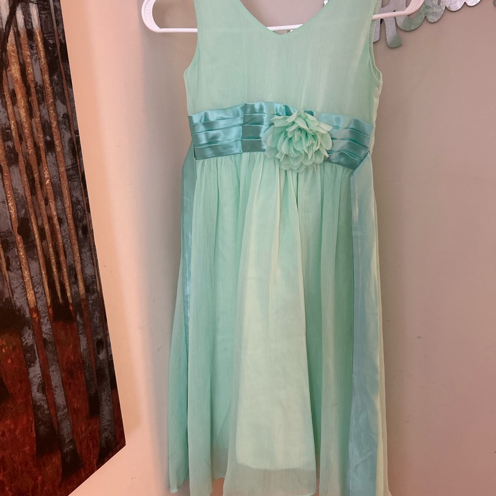 Bow Dream Girls Size 10 Mint Green Elegant Ruffle Chiffon Special Occasion Dress